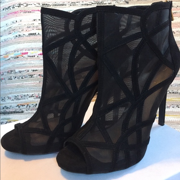 Jessica Simpson Caged Heel - Picture 1 of 8